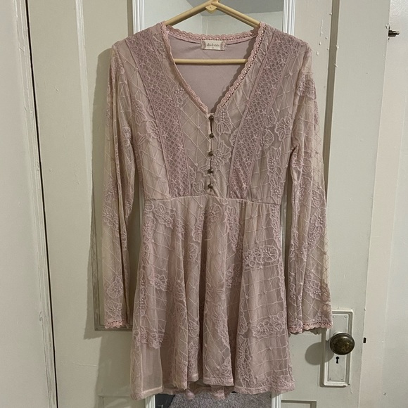 Dress - Picture 1 of 4